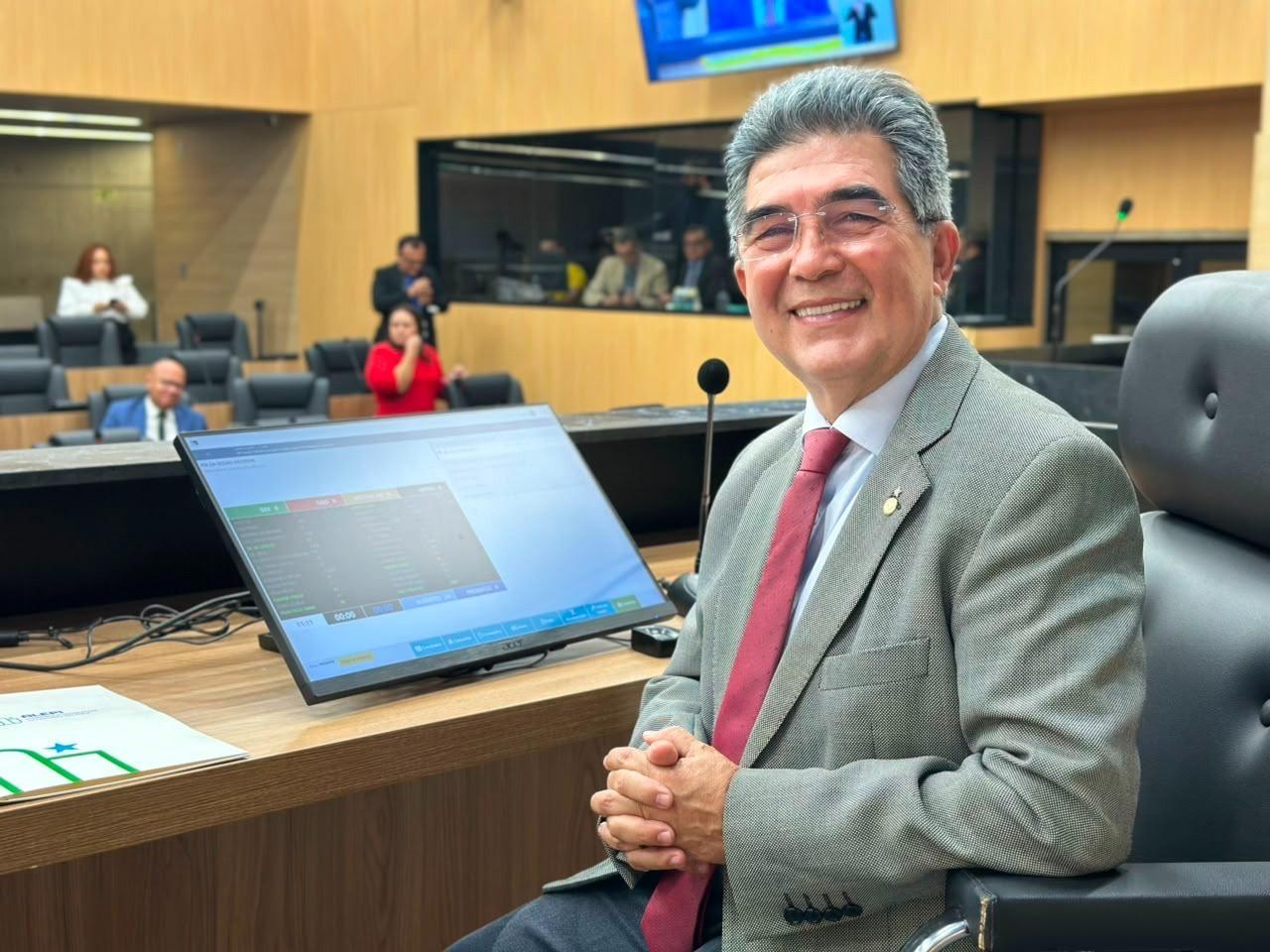 Deputado Francisco Limma mantém estrutura de campanha para apoiar Lula