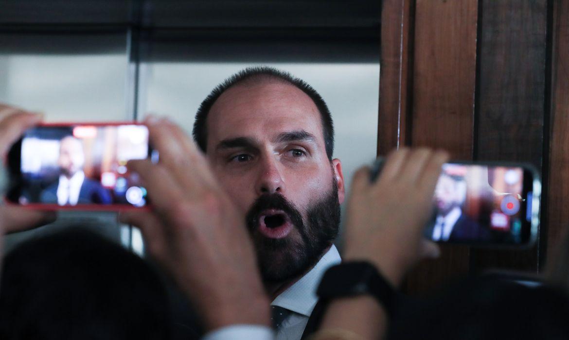 Eduardo Bolsonaro entra na lista de pena pendente de cumprimento