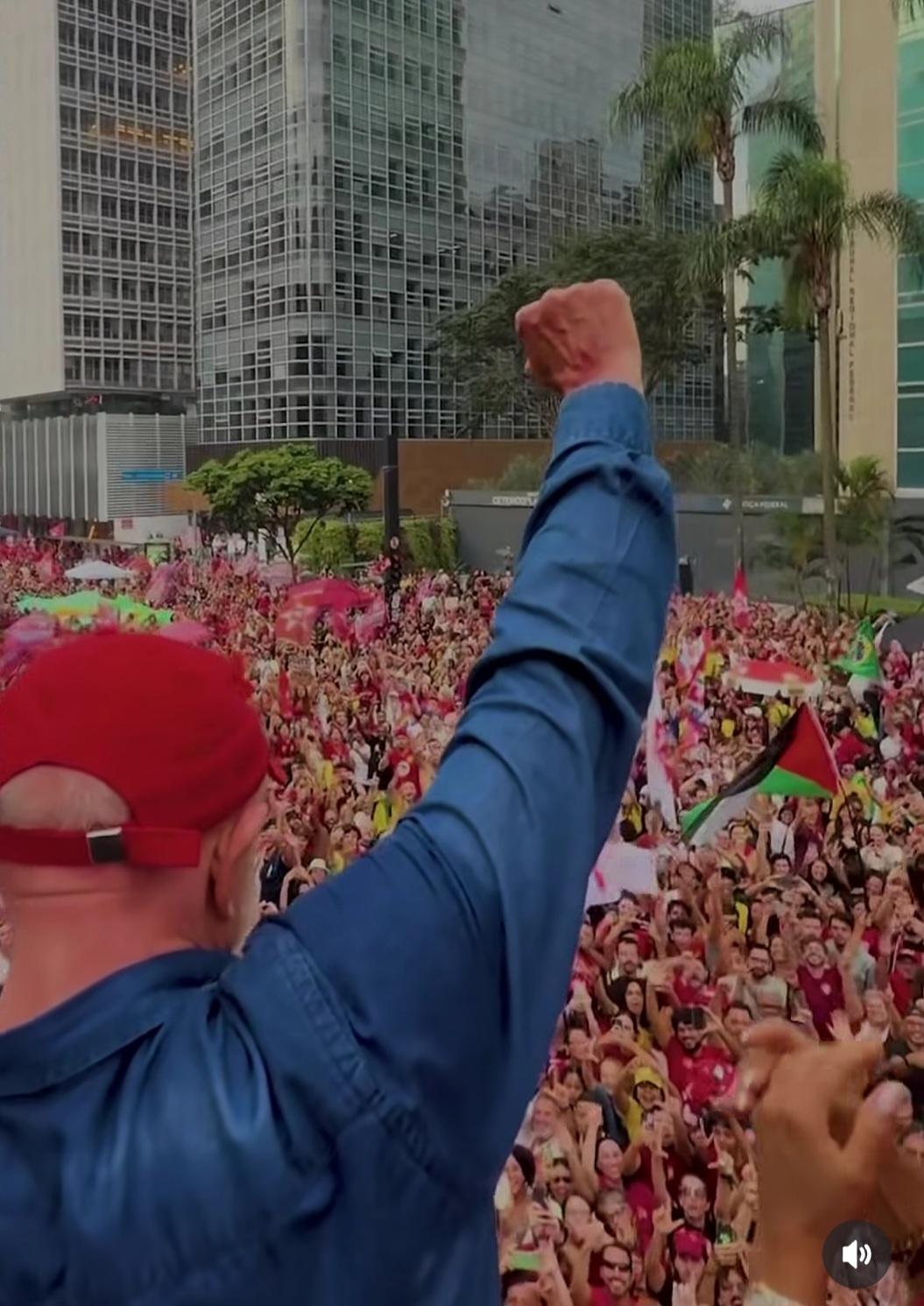 Lula (do Brasil) é tetra