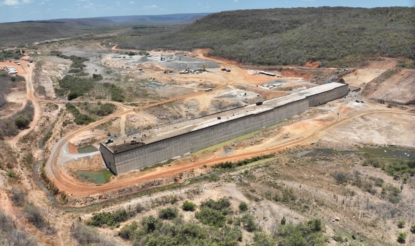 Obras da Barragem Nova Algodões alcançam 57,32% de execução em Cocal