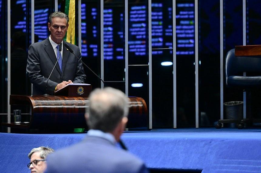 ara o relator, Carlos Fávaro, medidas vão permitir que microempreendedores diminuam dívidas e ampliem atividade Foto: Ton Molina/Agência Senado