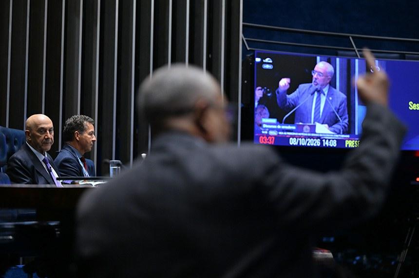 Fim da escala 6x1 passa pela 3ª sessão de discussão no Plenário do Senado