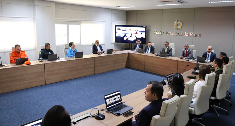 Reunião com as forças de segurança pública  no TRE-PI Foto: TRE-PI