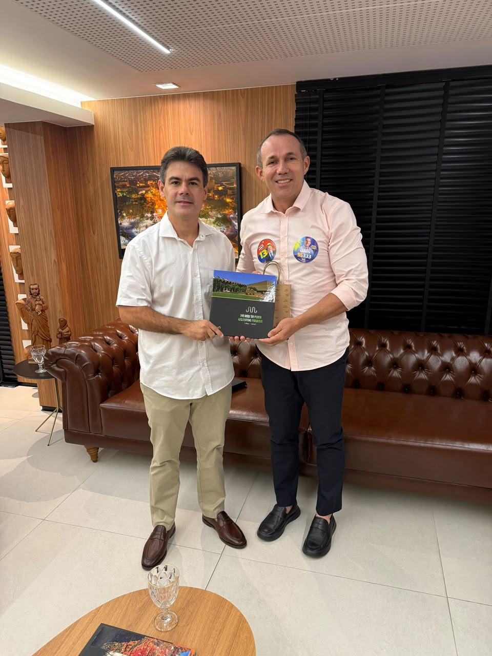 Presidente Severo Eulálio recebe deputado eleito Wilson Capote na Alepi