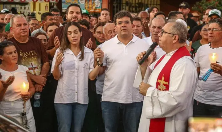 Em Santa Cruz dos Milagres, Rafael destaca importância do turismo religioso para geração de renda