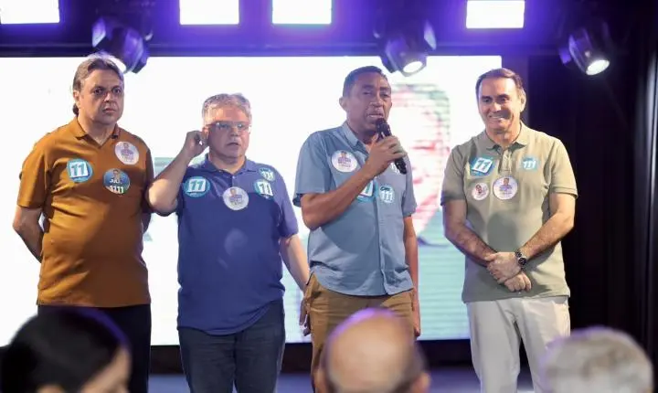 Joel aposta no discurso de “é só você e a urna” e diz que “chegou a hora do povo”