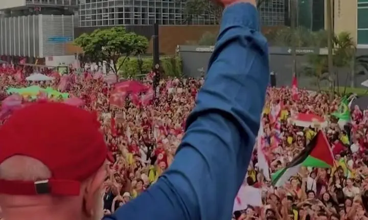 Lula (do Brasil) é tetra