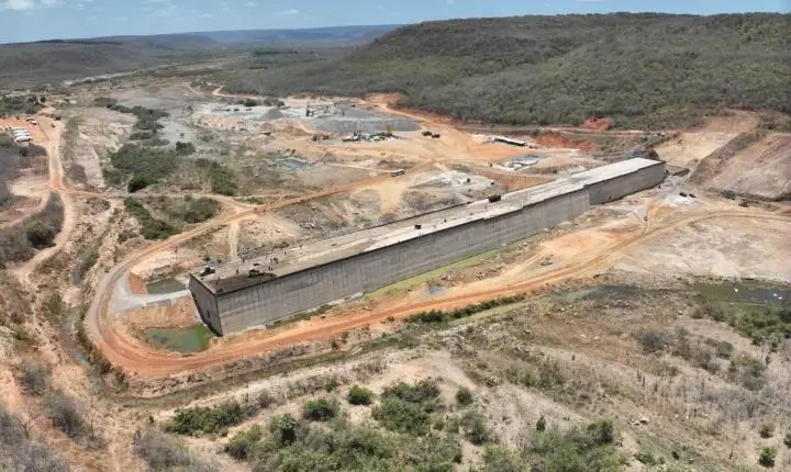 Obras da Barragem Nova Algodões alcançam 57,32% de execução em Cocal