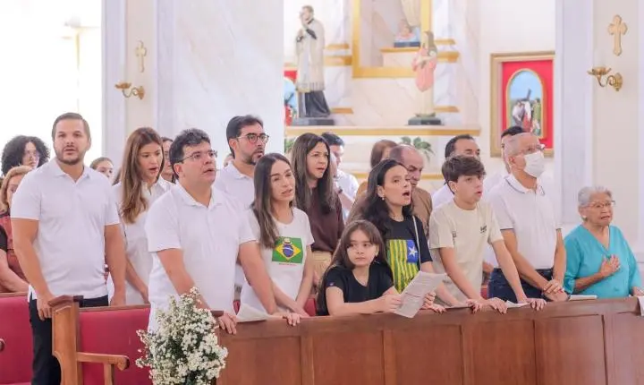 Rafael vai à missa de domingo (4): 