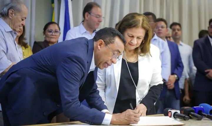 Sílvio Mendes empossa Joel Rodrigues como secretário e estabelece prioridades