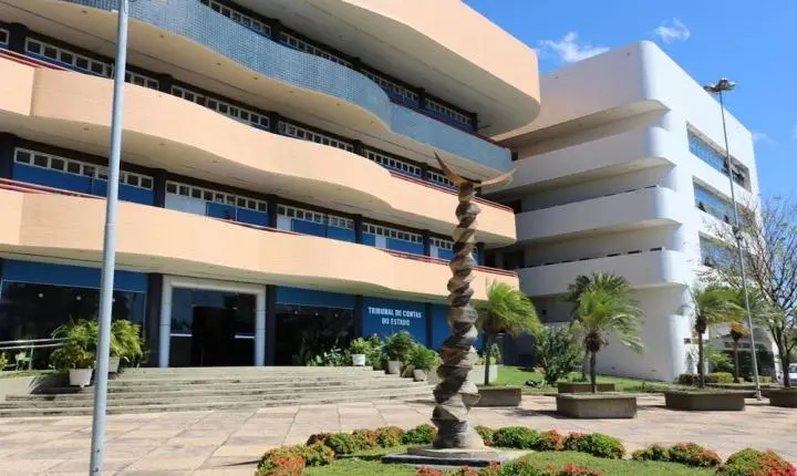 TCE-PI alerta municípios sobre limites de despesas com pessoal 